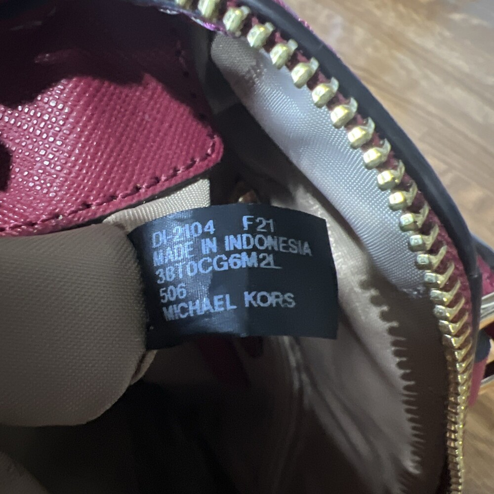 Michael Kors Ciara Saffiano Leather Raspberry Pink Satchel Crossbody Versatile - Picture 13 of 16